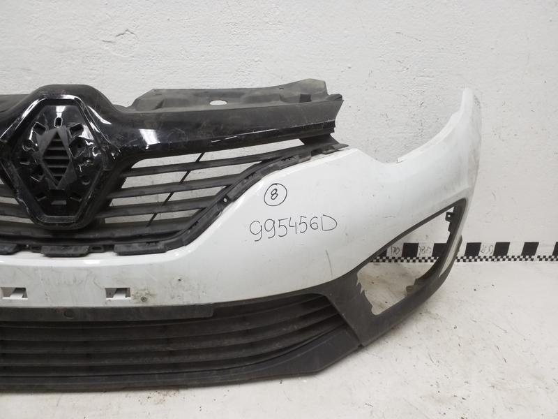 Бампер передний Renault Kaptur
