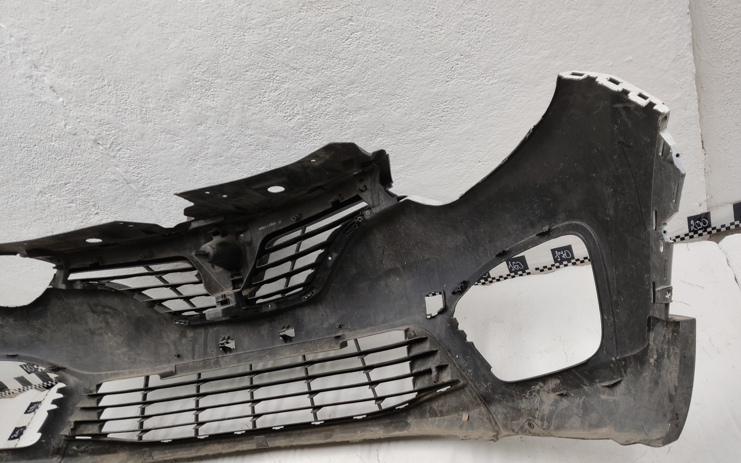 Бампер передний Renault Kaptur