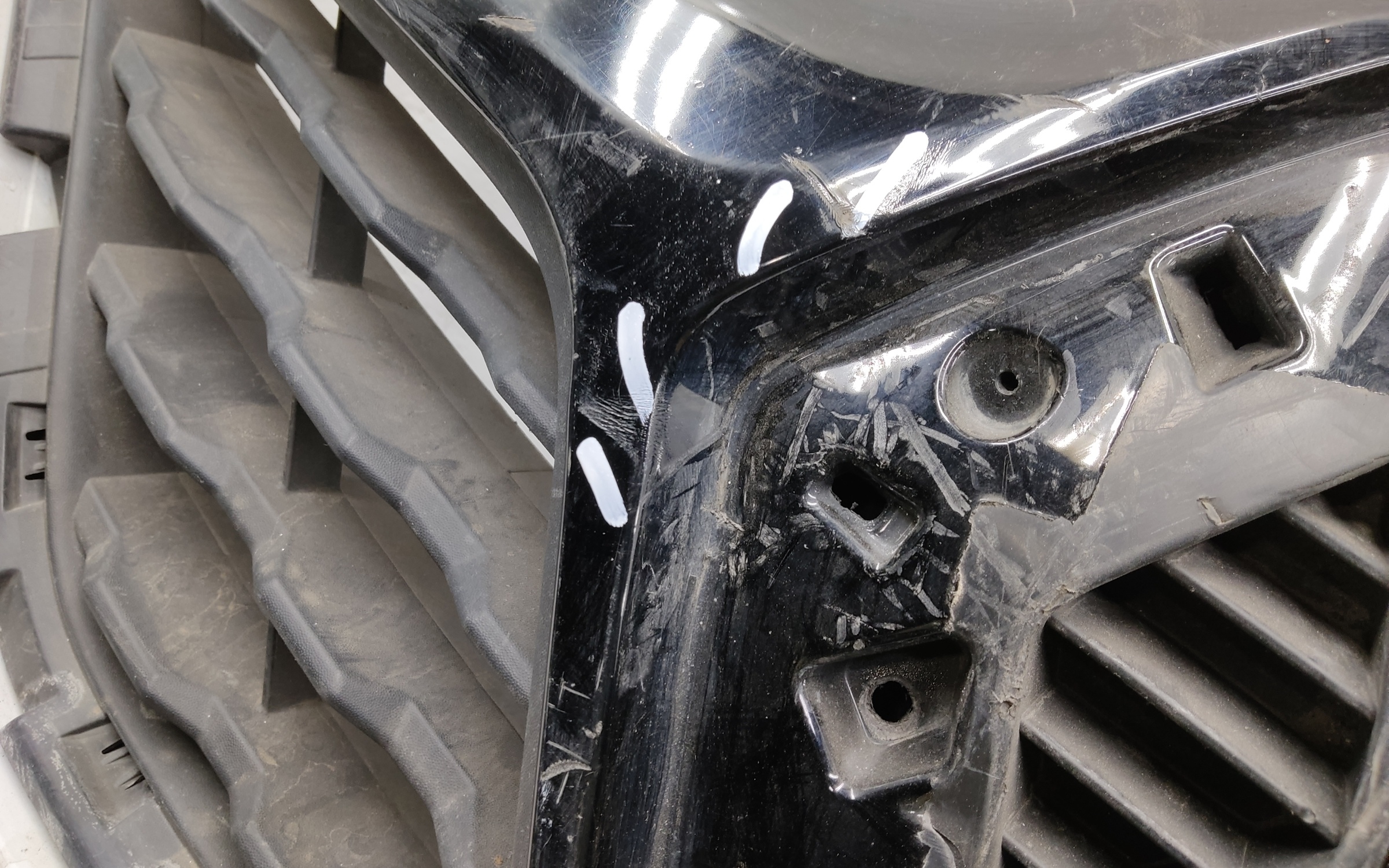 Бампер передний Renault Kaptur