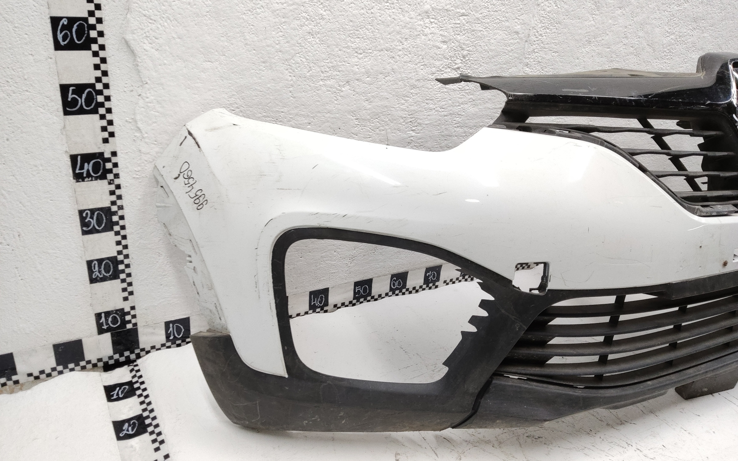 Бампер передний Renault Kaptur