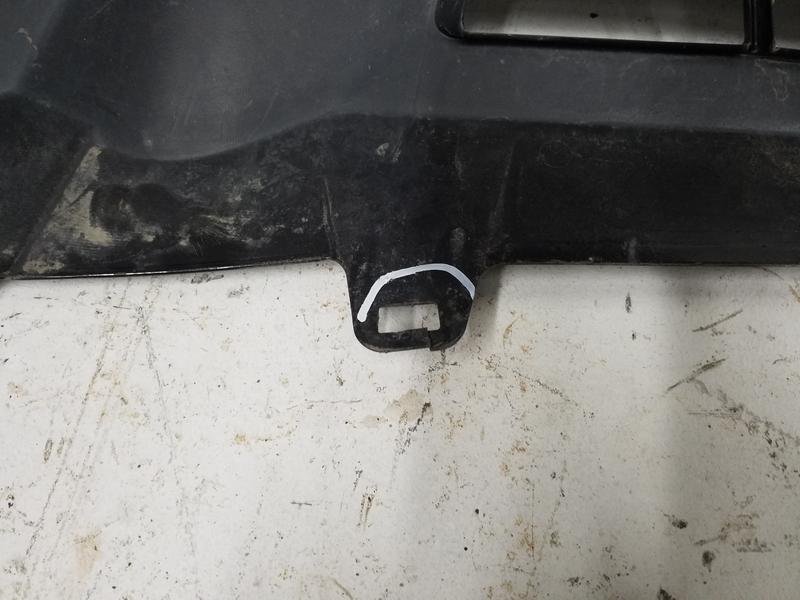 Бампер передний Toyota Land Cruiser Prado 150 Restail 2