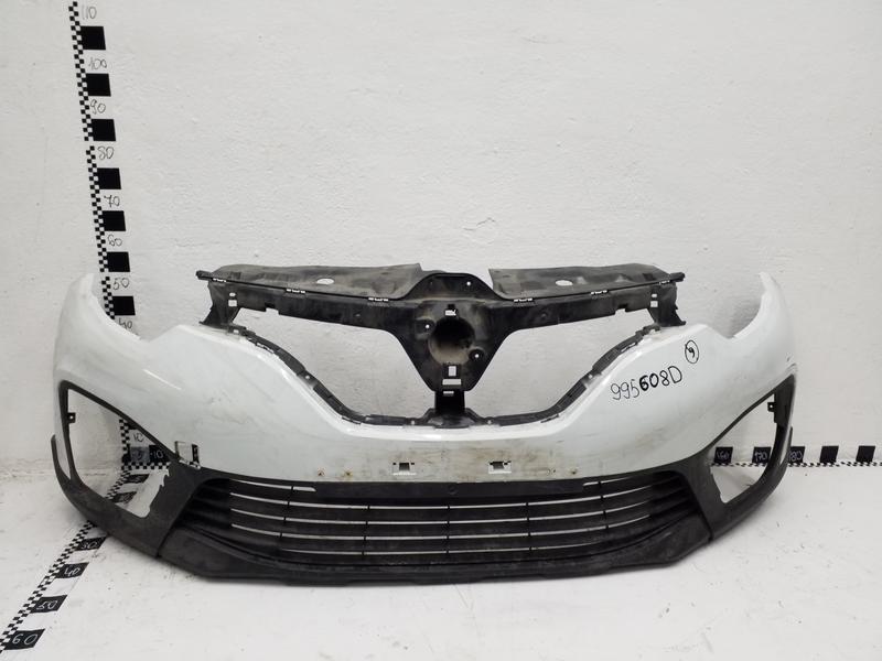 Бампер передний Renault Kaptur