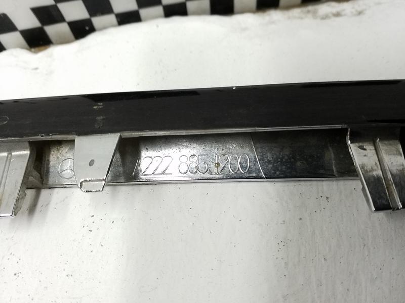 Накладка хром переднего бампера левая Mercedes-benz S-klasse W222 Restail Sedan