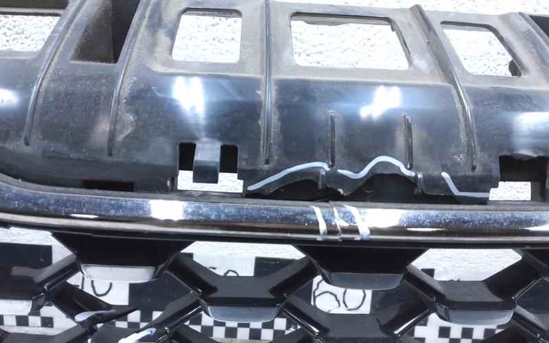 Решетка радиатора Kia Stinger