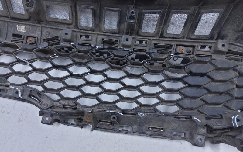 Решетка радиатора Kia Stinger