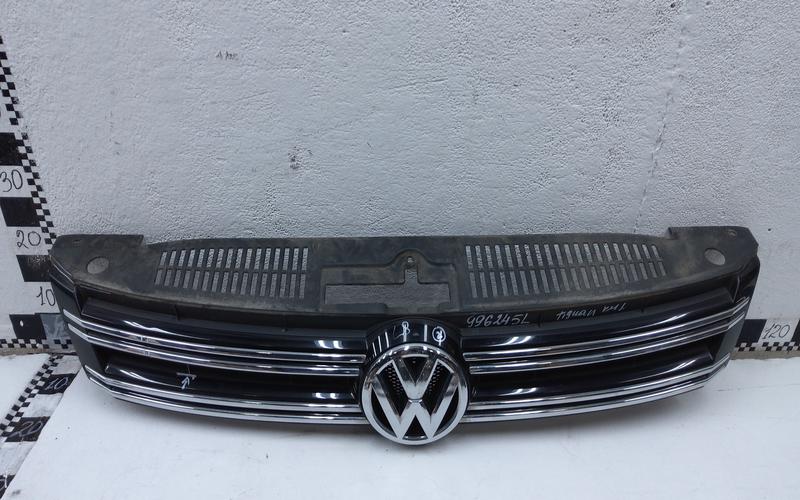 Окрас решетки тигуан 2008. Решётка радиатора tiguan 1 рестайлинг. Volkswagen tiguan 2012 решетка радиатора. Volkswagen tiguan решетка радиатора. Решетка тигуан 1 рестайлинг.