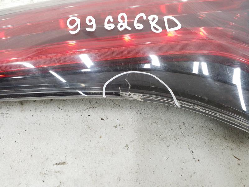 Фонарь правый задний внутренний Toyota RAV4 CA40 Restail LED
