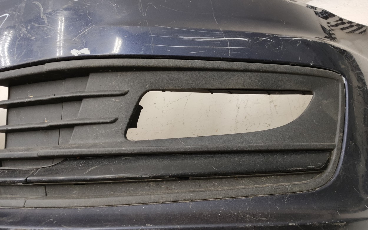 Бампер передний Volkswagen Polo 5 Sedan Restail