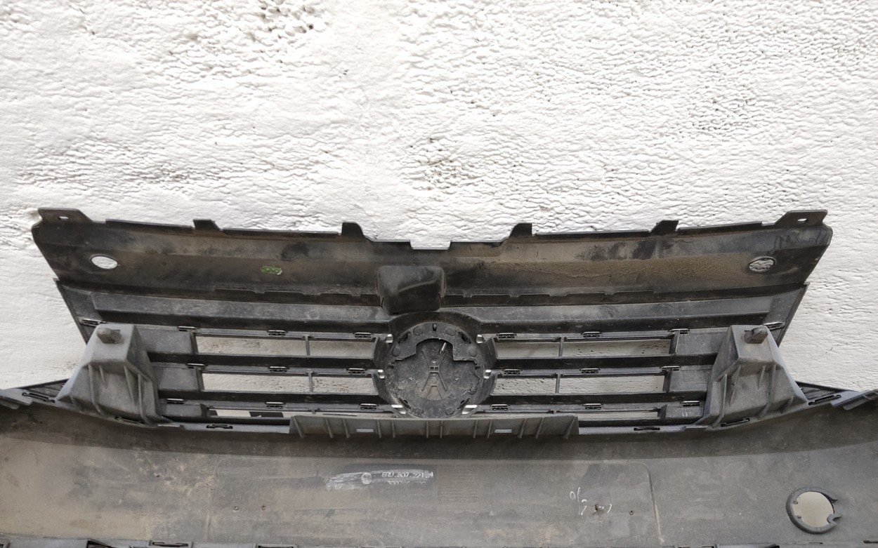 Бампер передний Volkswagen Polo 5 Sedan Restail