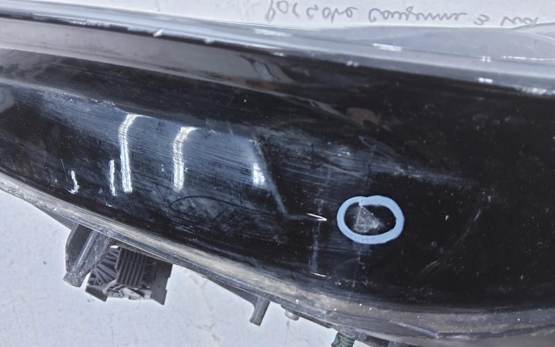 Фара передняя левая Porsche Cayenne 3 LED