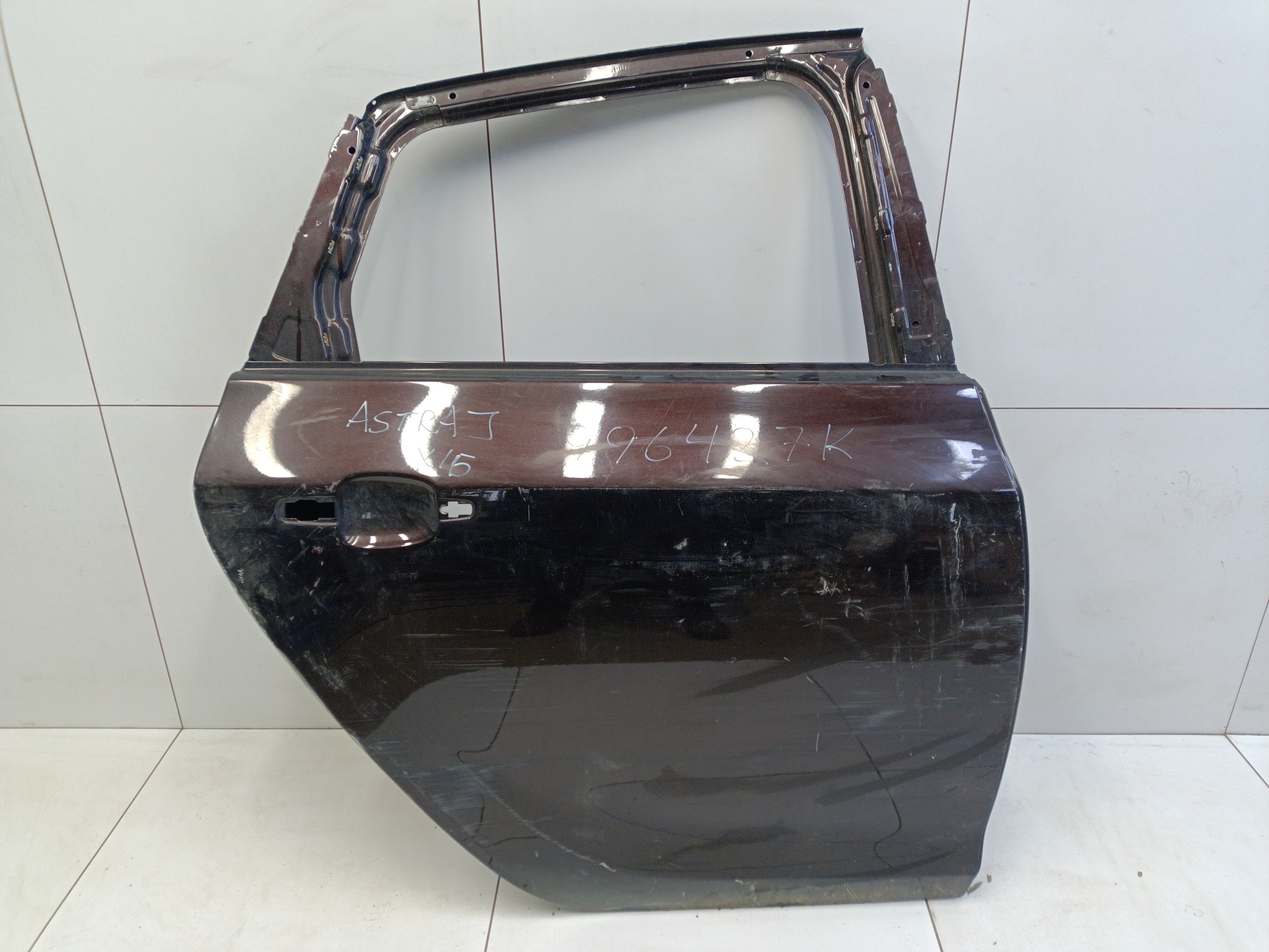 Дверь задняя правая Opel Astra J