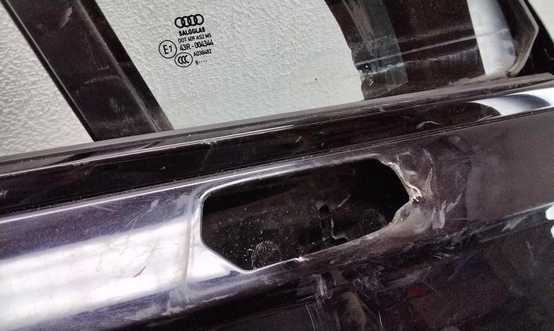 Дверь передняя правая Audi Q7 2