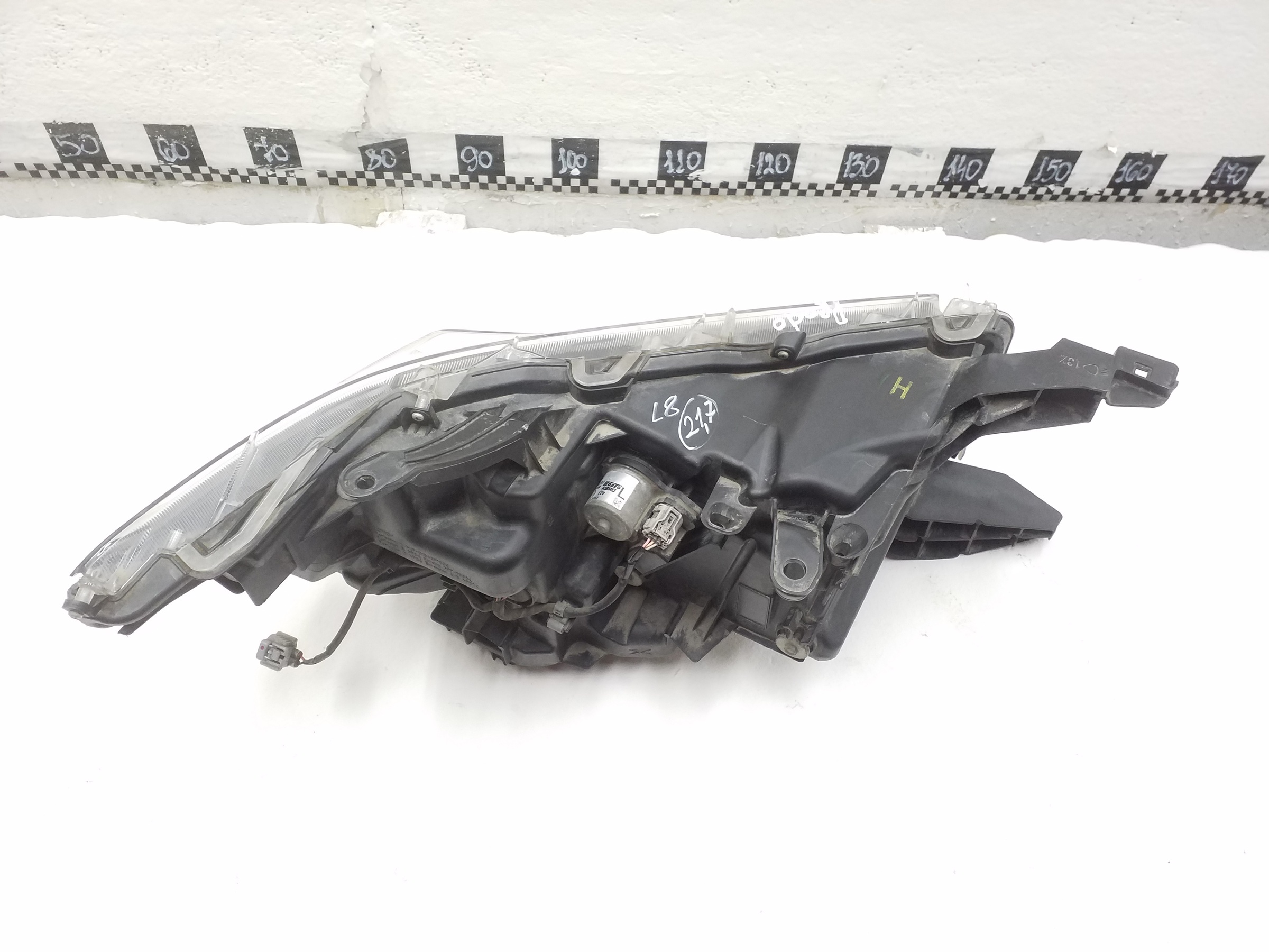 Фара передняя левая Toyota Land Cruiser Prado 150 Restail 2 LED