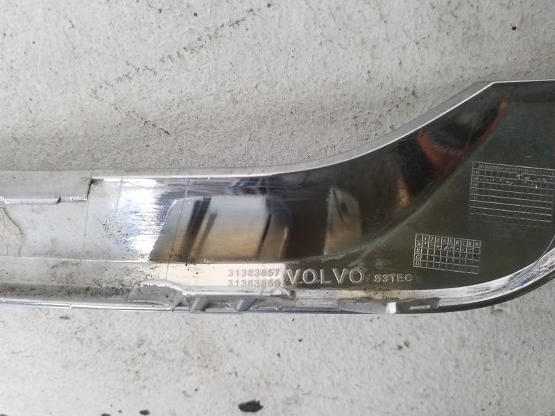 Накладка хром заднего бампера правая Volvo XC90 2