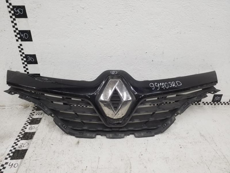 Решетка радиатора Renault Kaptur