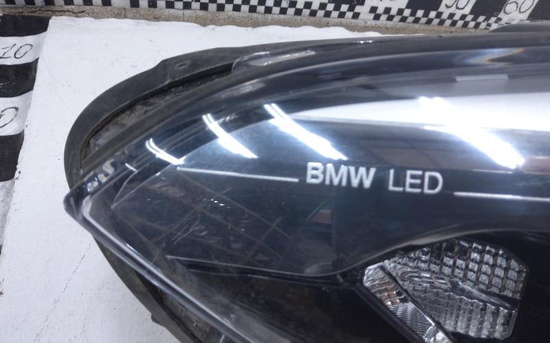 Фара передняя правая BMW 1er F20 Restail LED