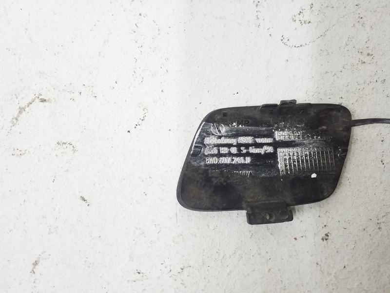 Заглушка буксировочного крюка переднего бампера Audi A4 B9