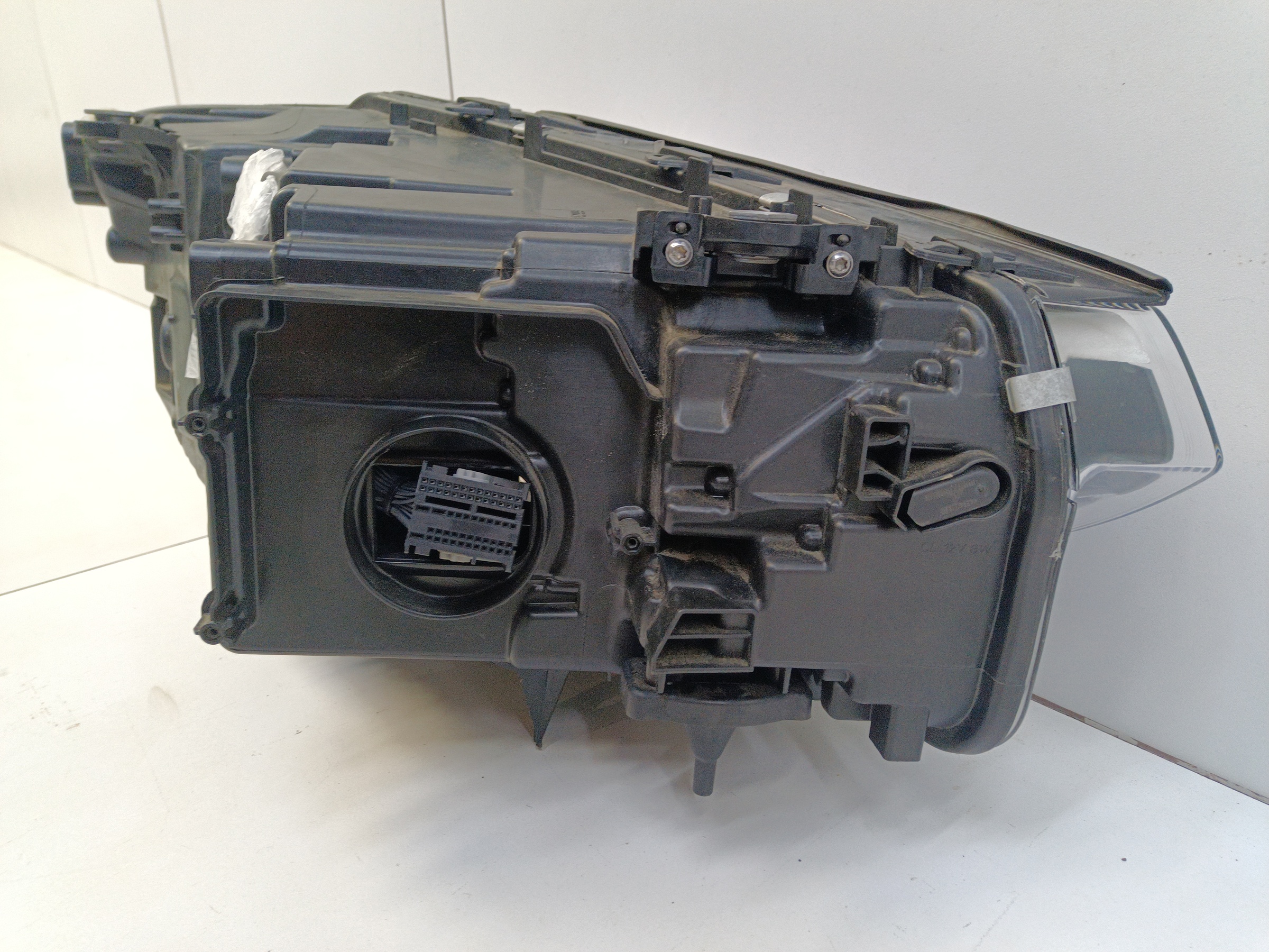 Фара передняя левая BMW X3 G01 LED адаптив