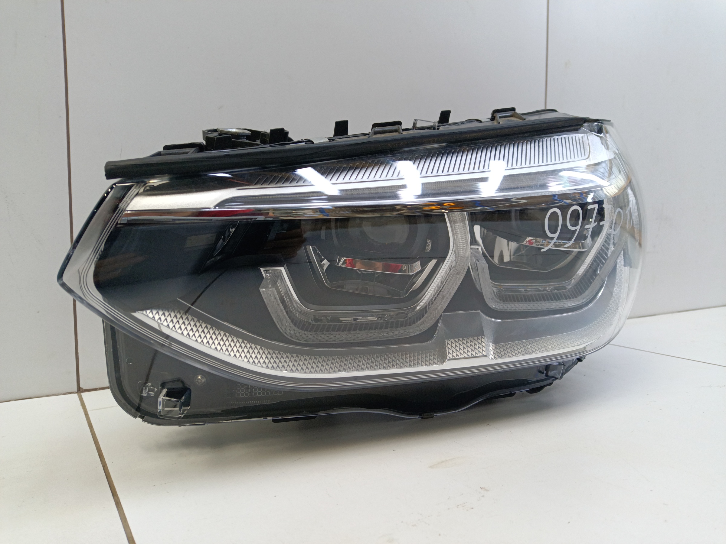 Фара передняя левая BMW X3 G01 LED адаптив