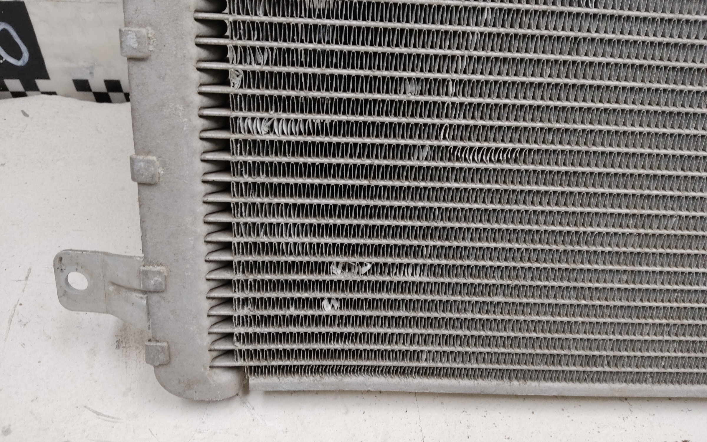 Радиатор охлаждения двигателя дополнительный Land Rover Range Rover Evoque 2