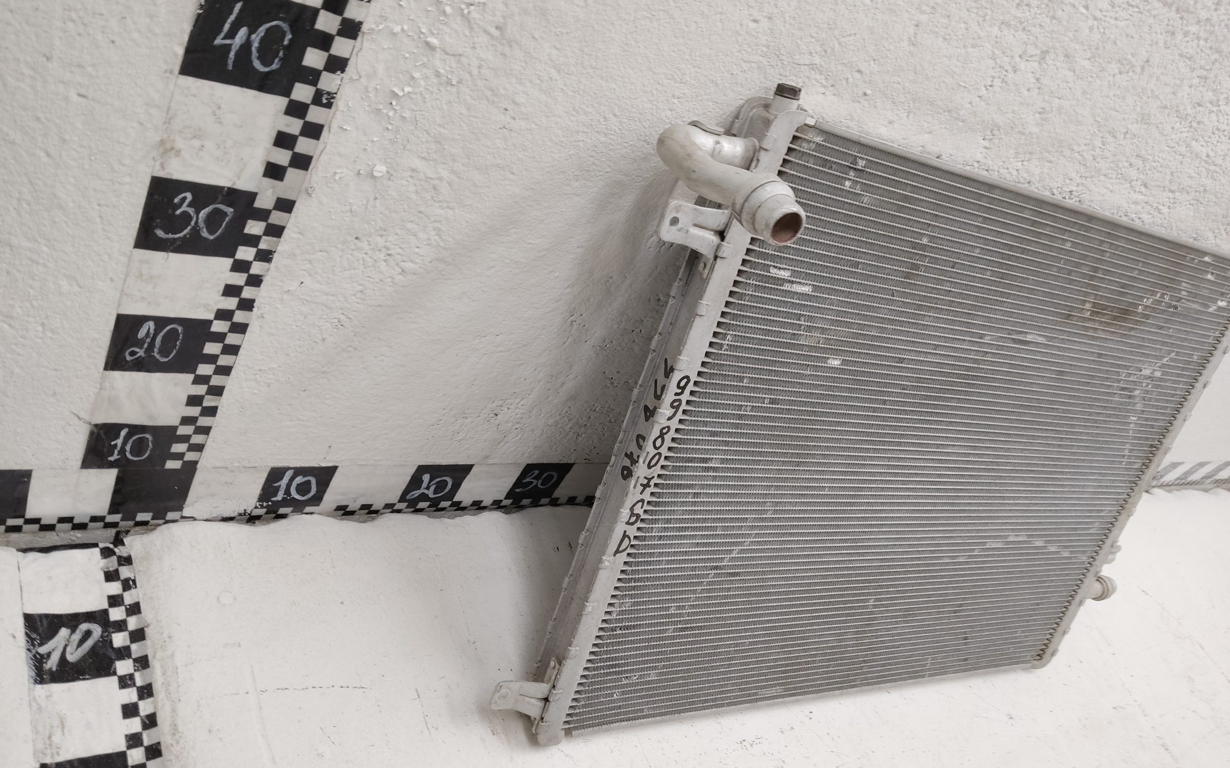 Радиатор охлаждения двигателя дополнительный Land Rover Range Rover Evoque 2