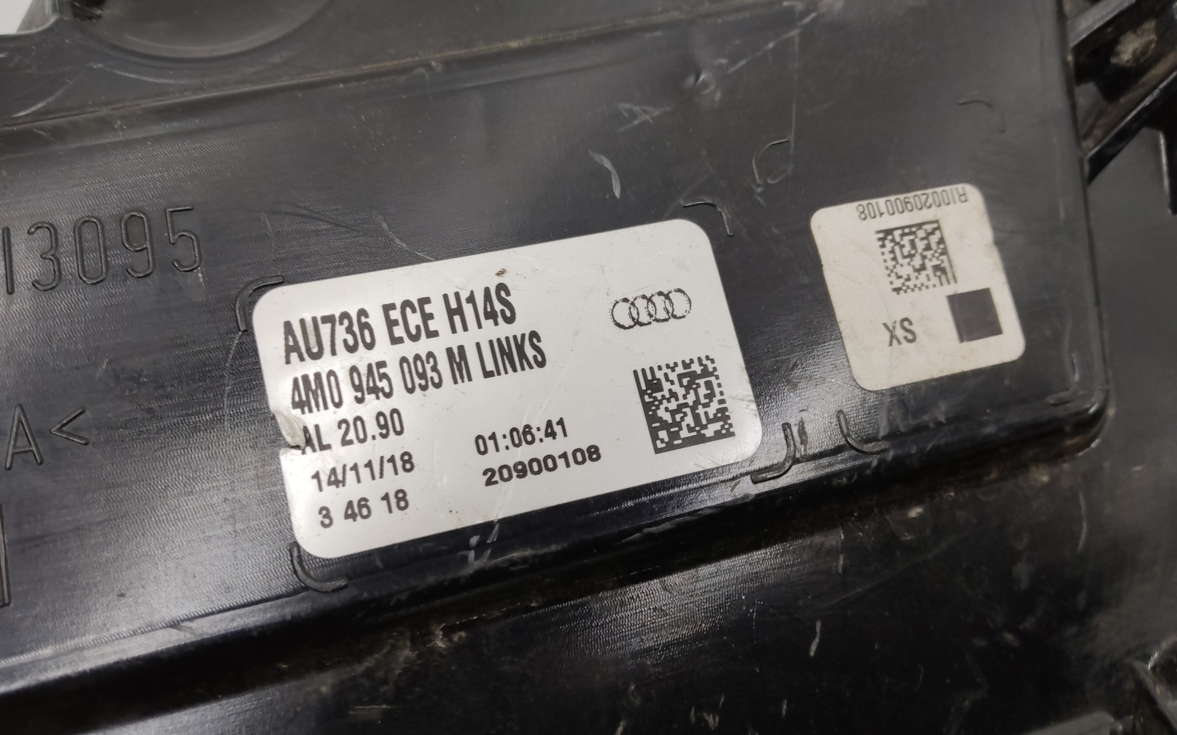 Фонарь задний левый Audi Q7 2 LED