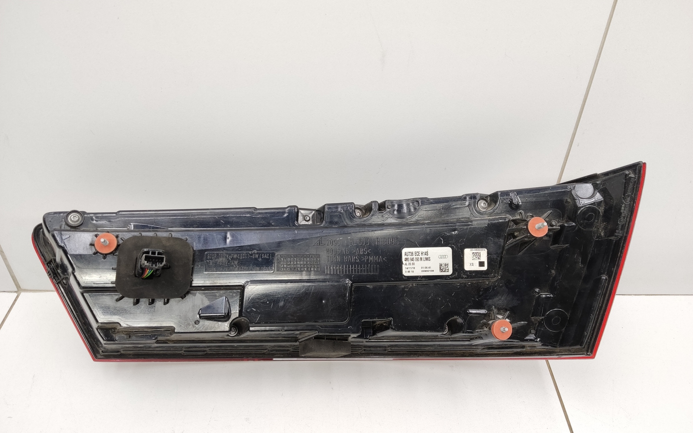 Фонарь задний левый Audi Q7 2 LED