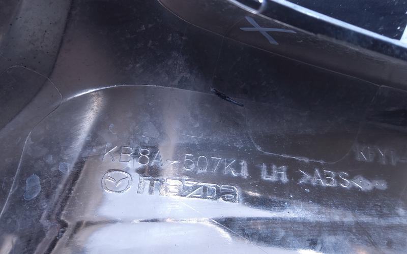 Накладка хром решетки радиатора левая Mazda CX-5 2