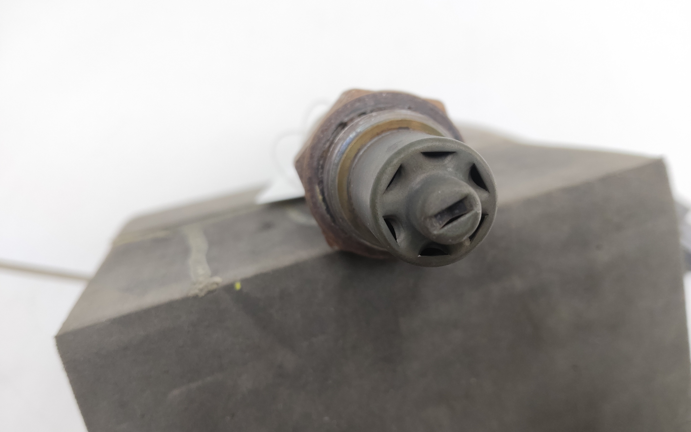 Датчик кислородный "лямбда зонд" Kia Carnival 4