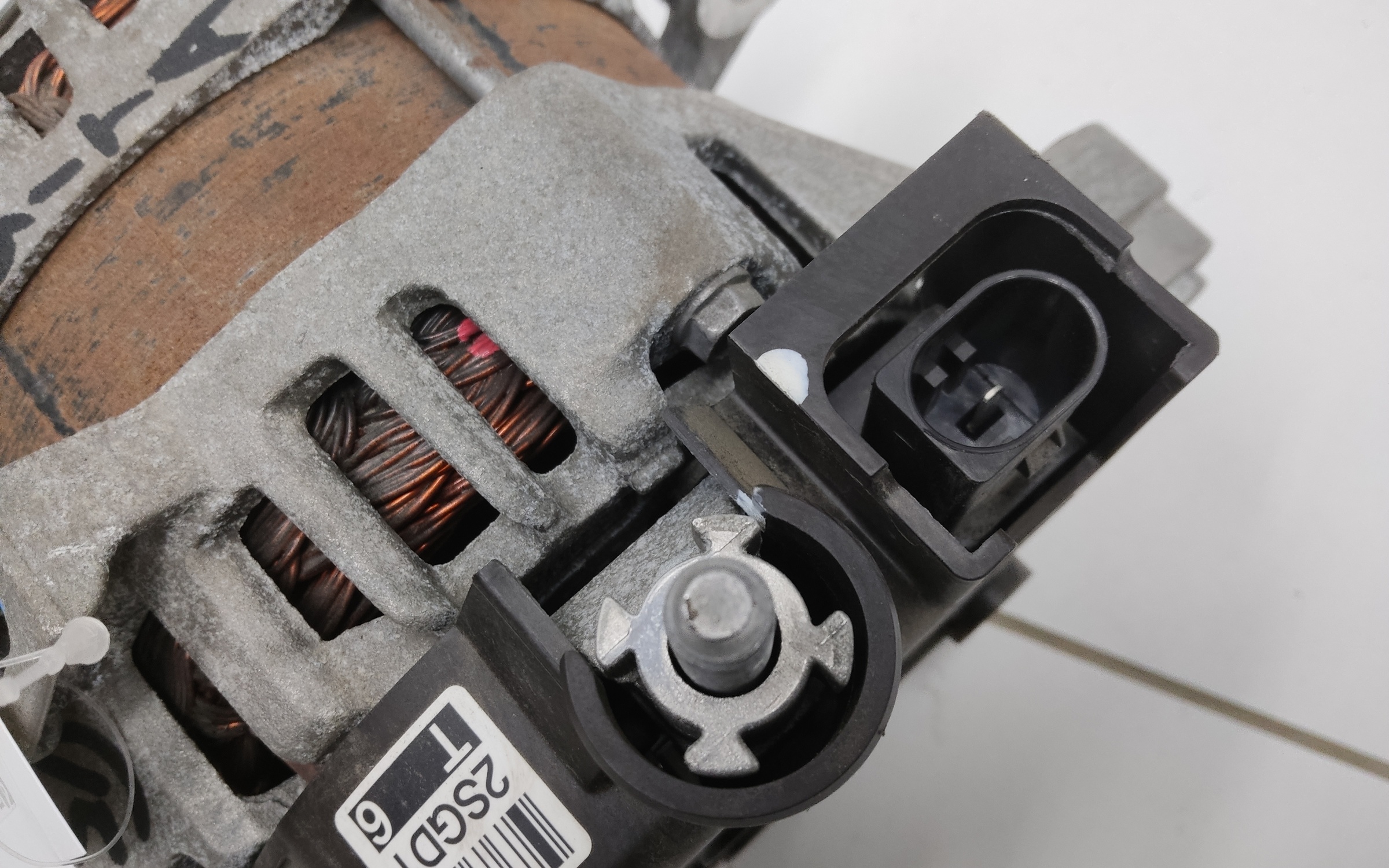 Генератор Kia K5 3 G4KN 2.5L