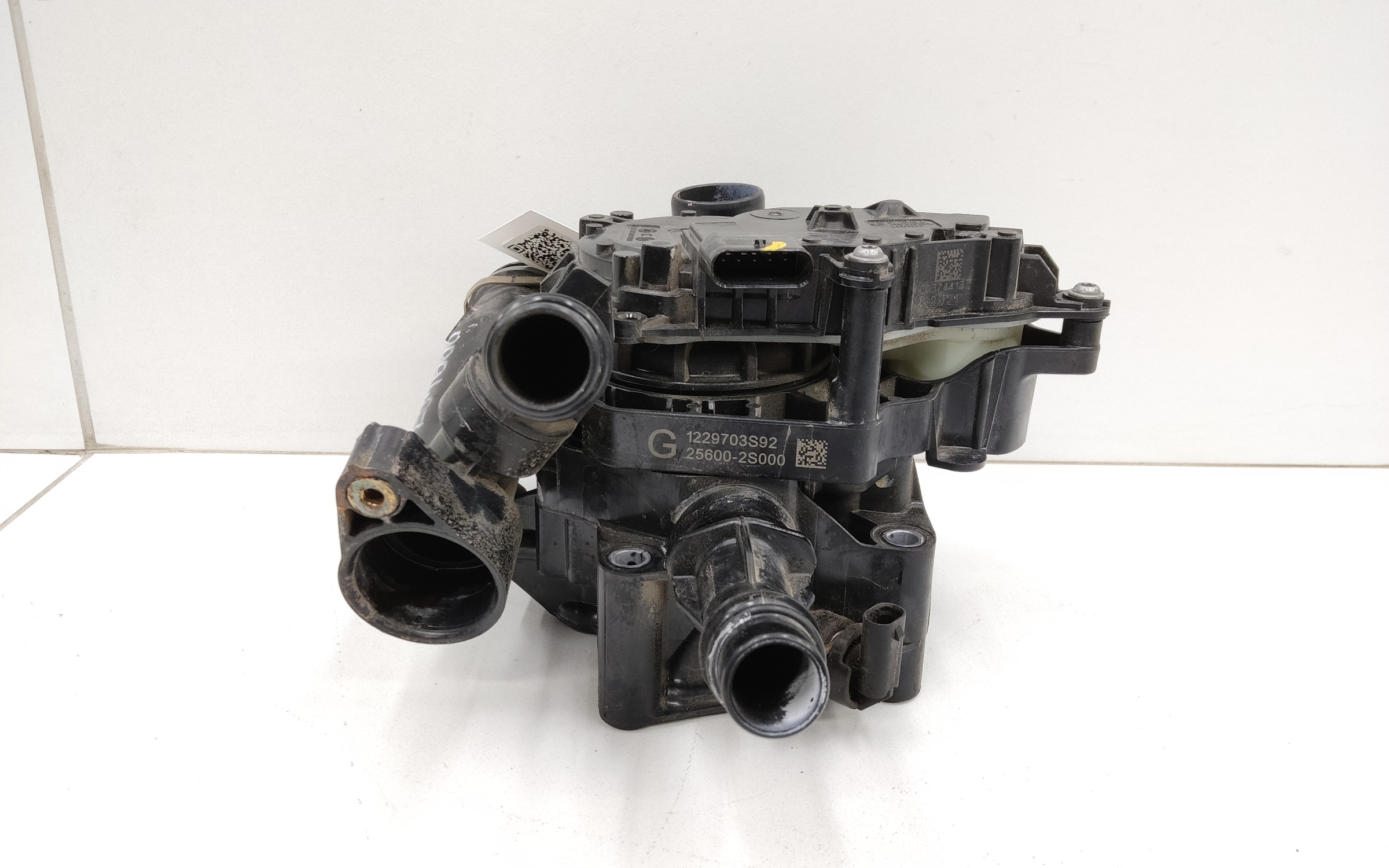 Термостат Kia Sorento 4