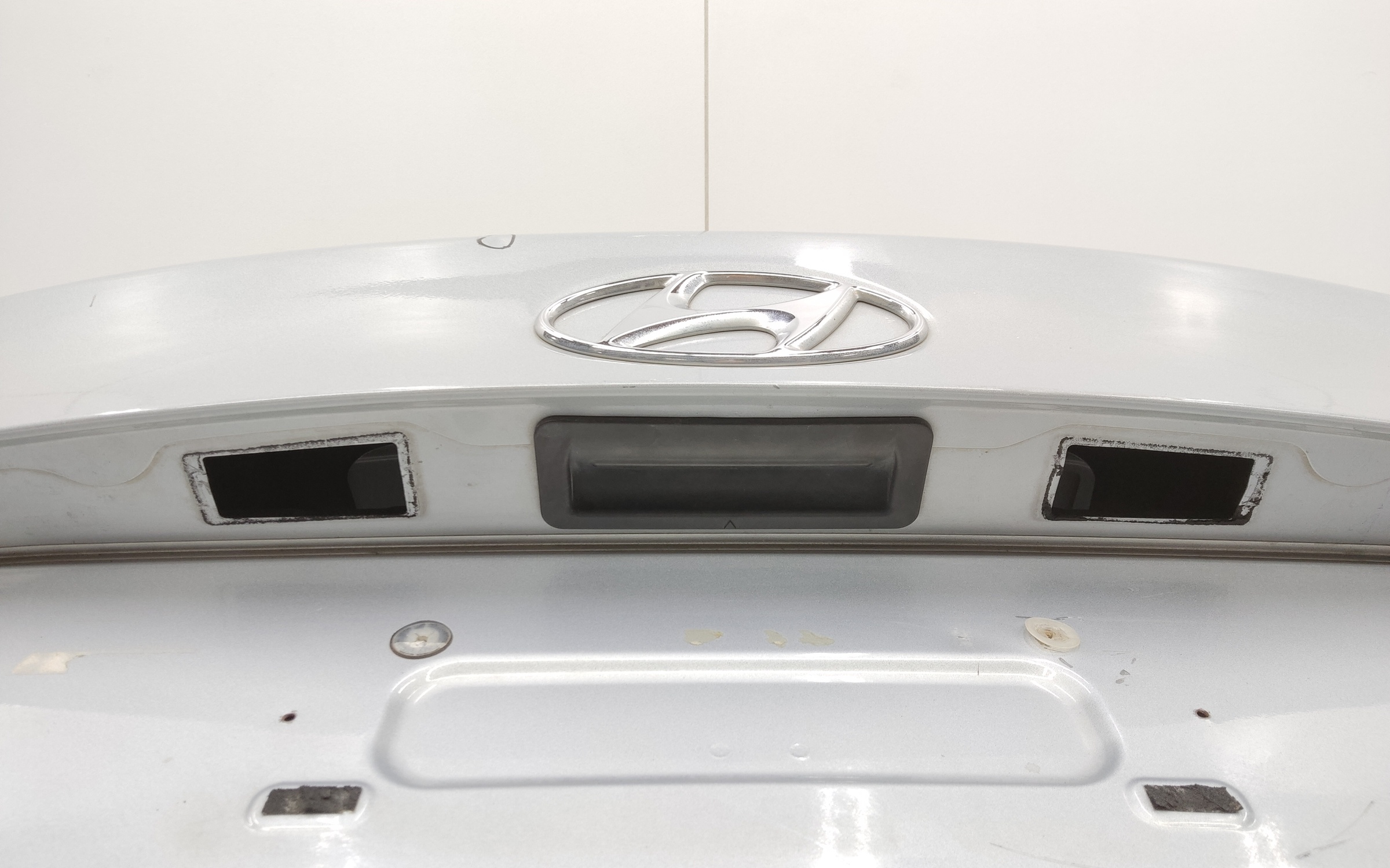 Крышка багажника Hyundai Solaris 2 Sedan