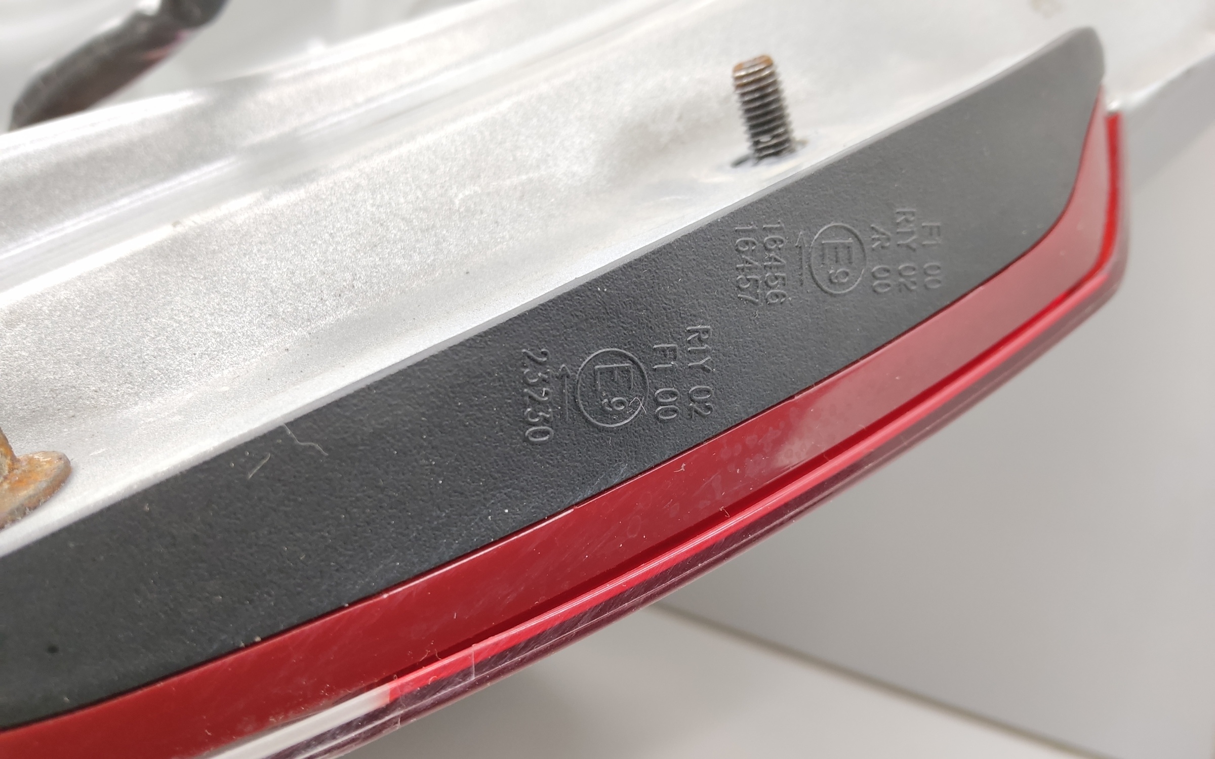 Крышка багажника Hyundai Solaris 2 Sedan