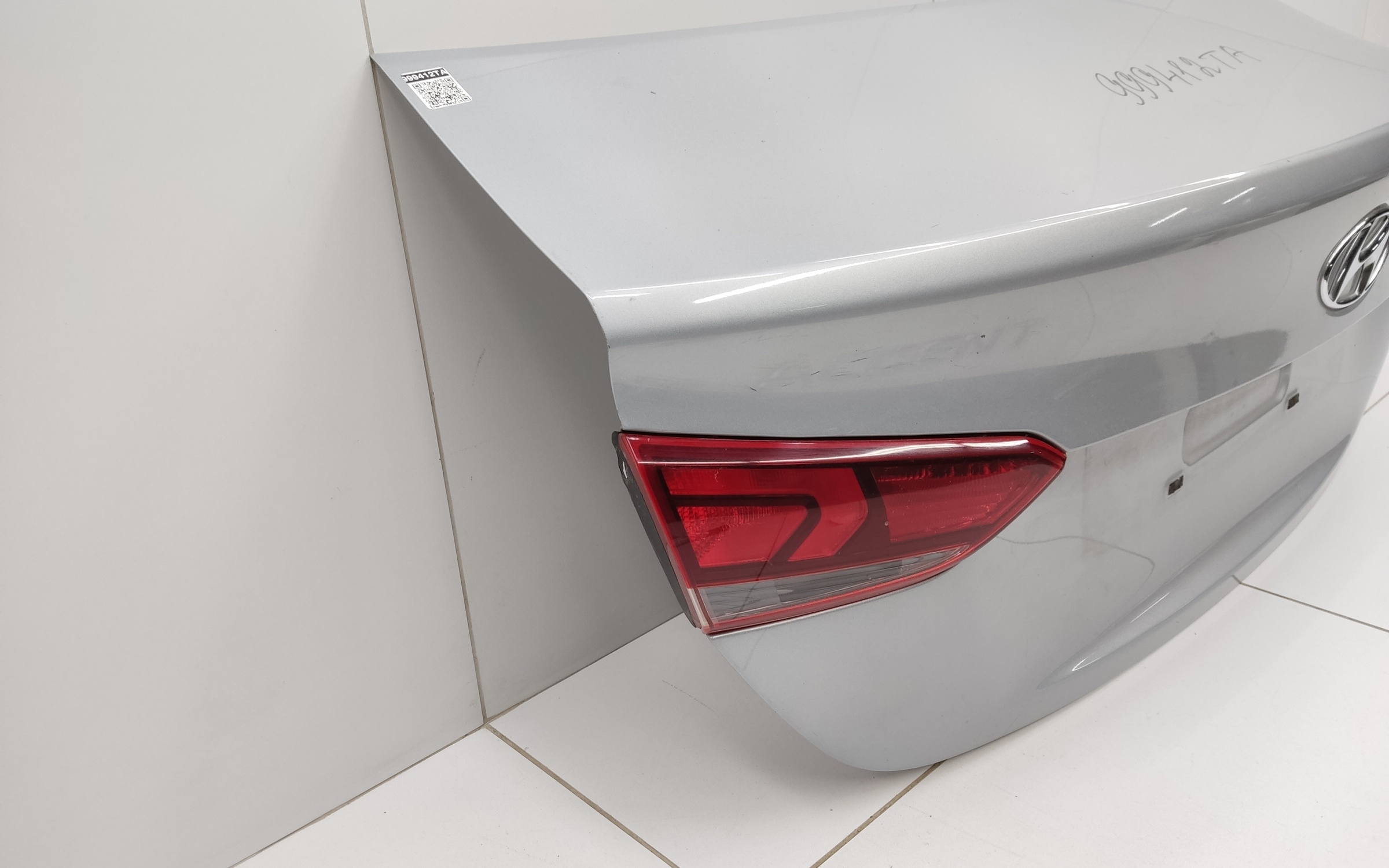 Крышка багажника Hyundai Solaris 2 Sedan