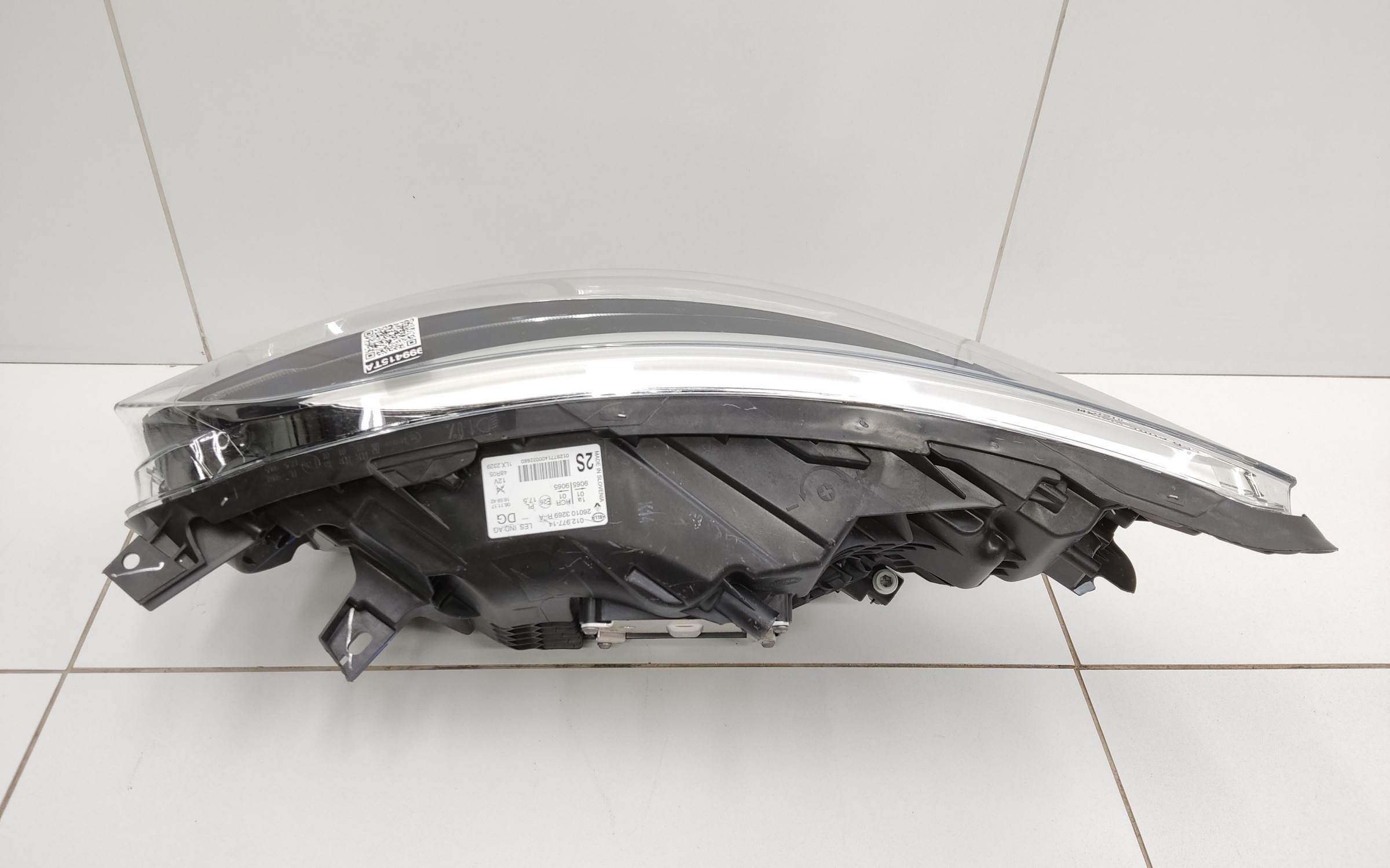 Фара передняя левая Renault Kaptur LED