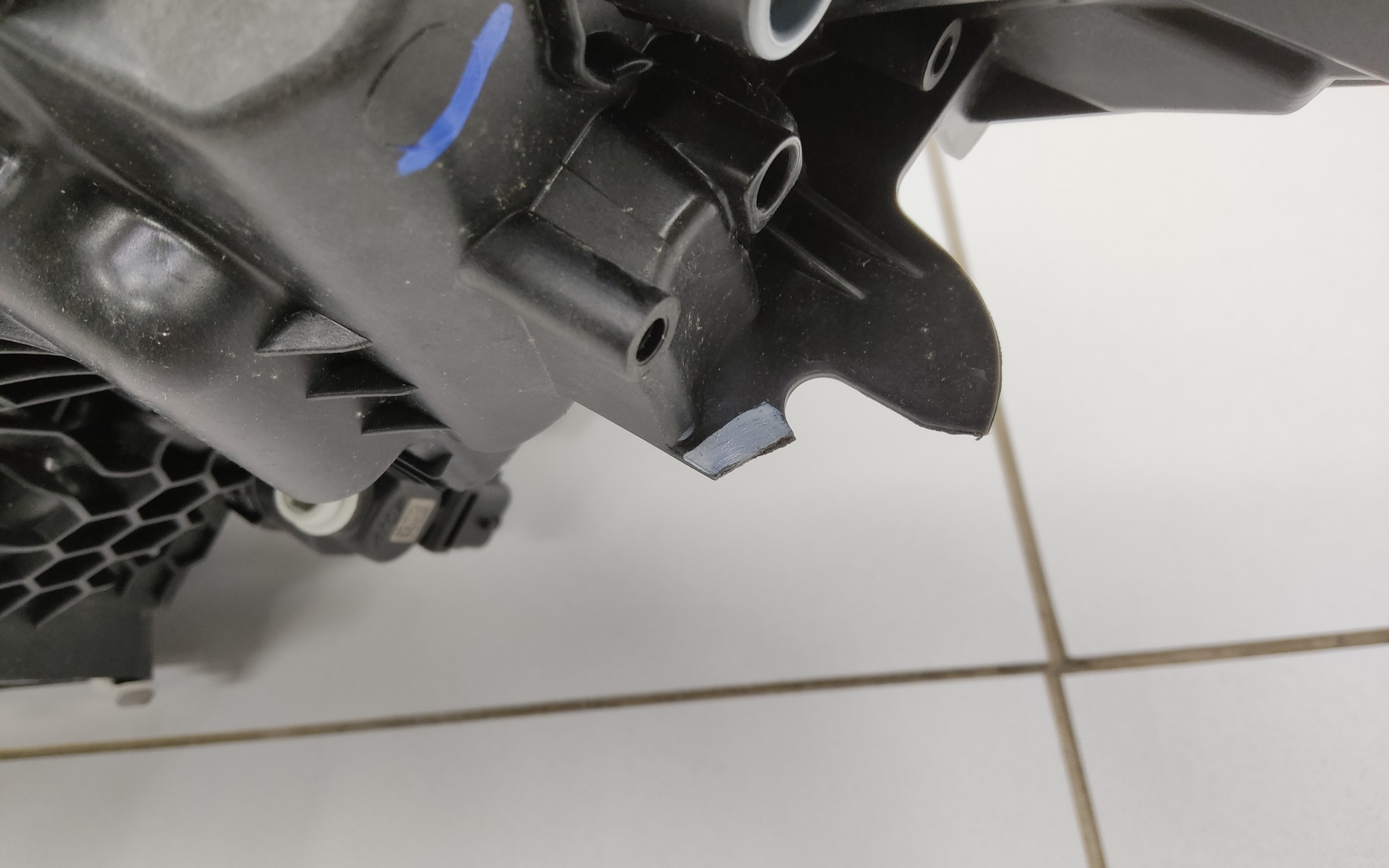 Фара передняя левая Renault Kaptur LED