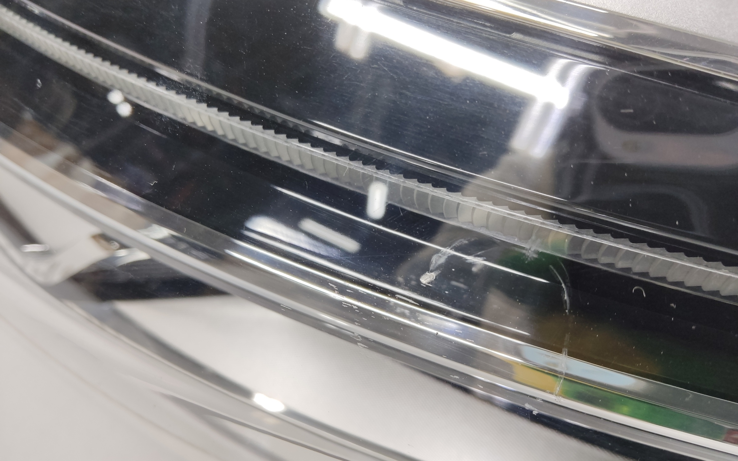 Фара передняя левая Renault Kaptur LED