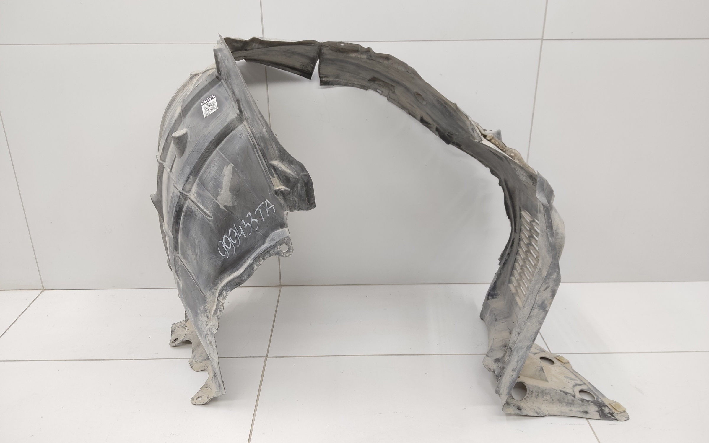 Подкрылок передний левый Nissan Pathfinder 4 R52