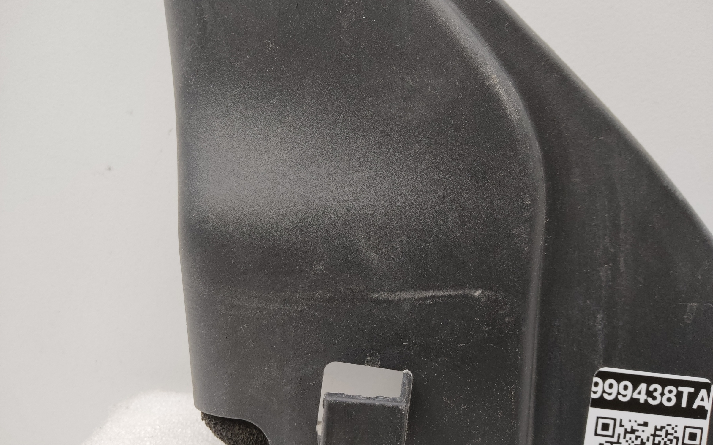 Обшивка стойки двери передней левой внутренняя Nissan Pathfinder 4 R52