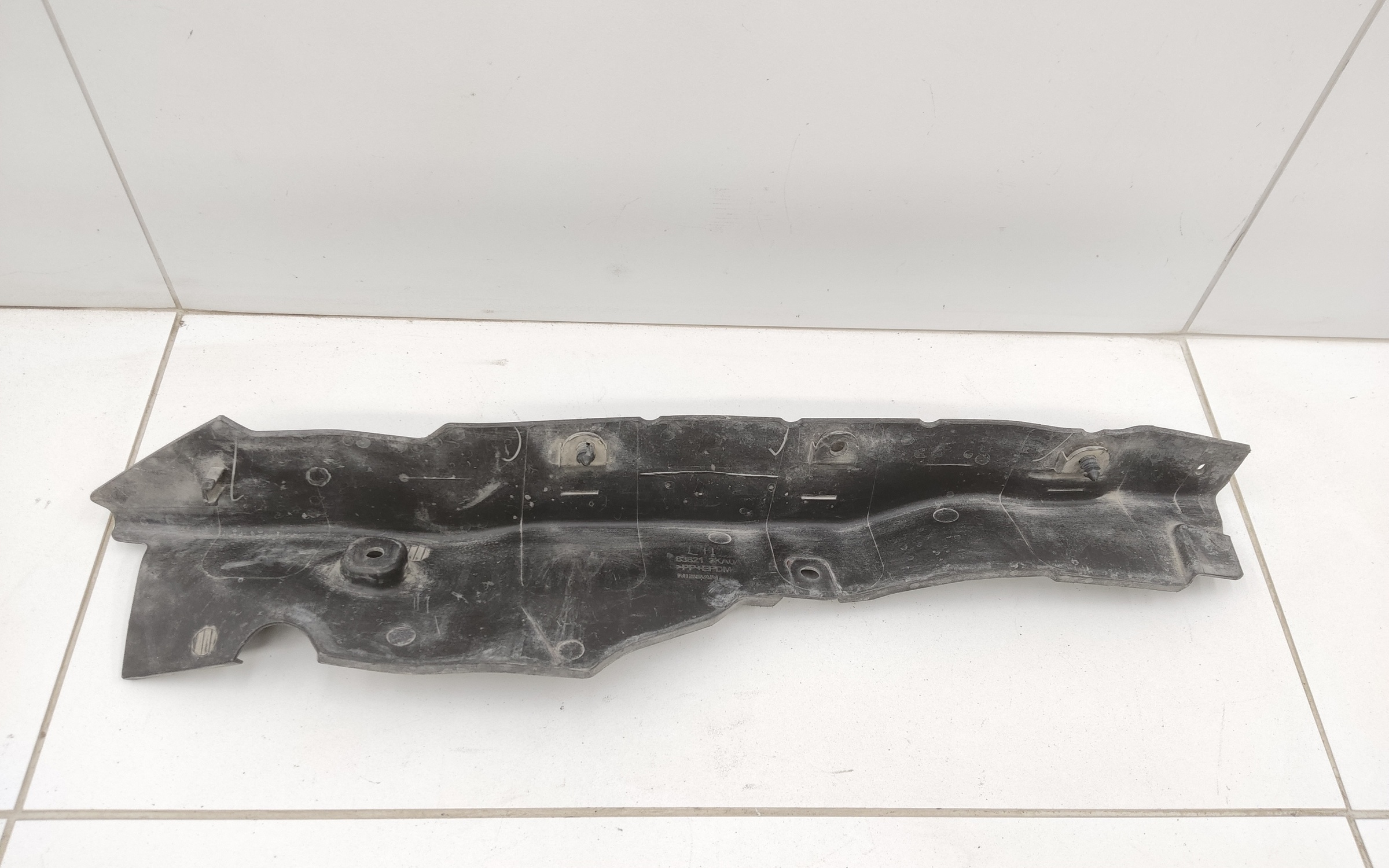 Пыльник крыла переднего левого Nissan Pathfinder 4 R52