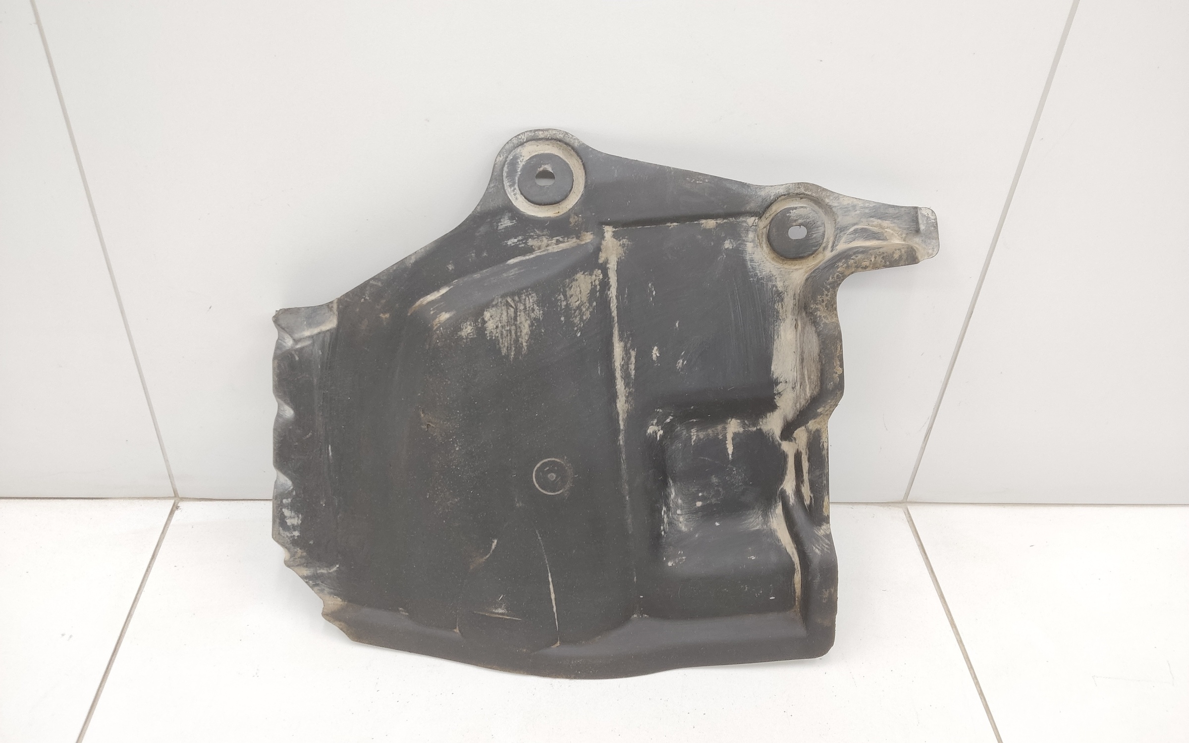 Пыльник двигателя правый Nissan Pathfinder 4 R52