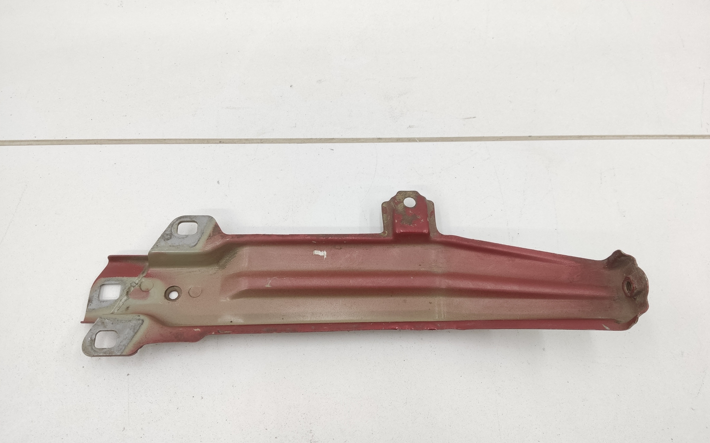 Кронштейн крыла переднего правого Nissan Pathfinder 4 R52