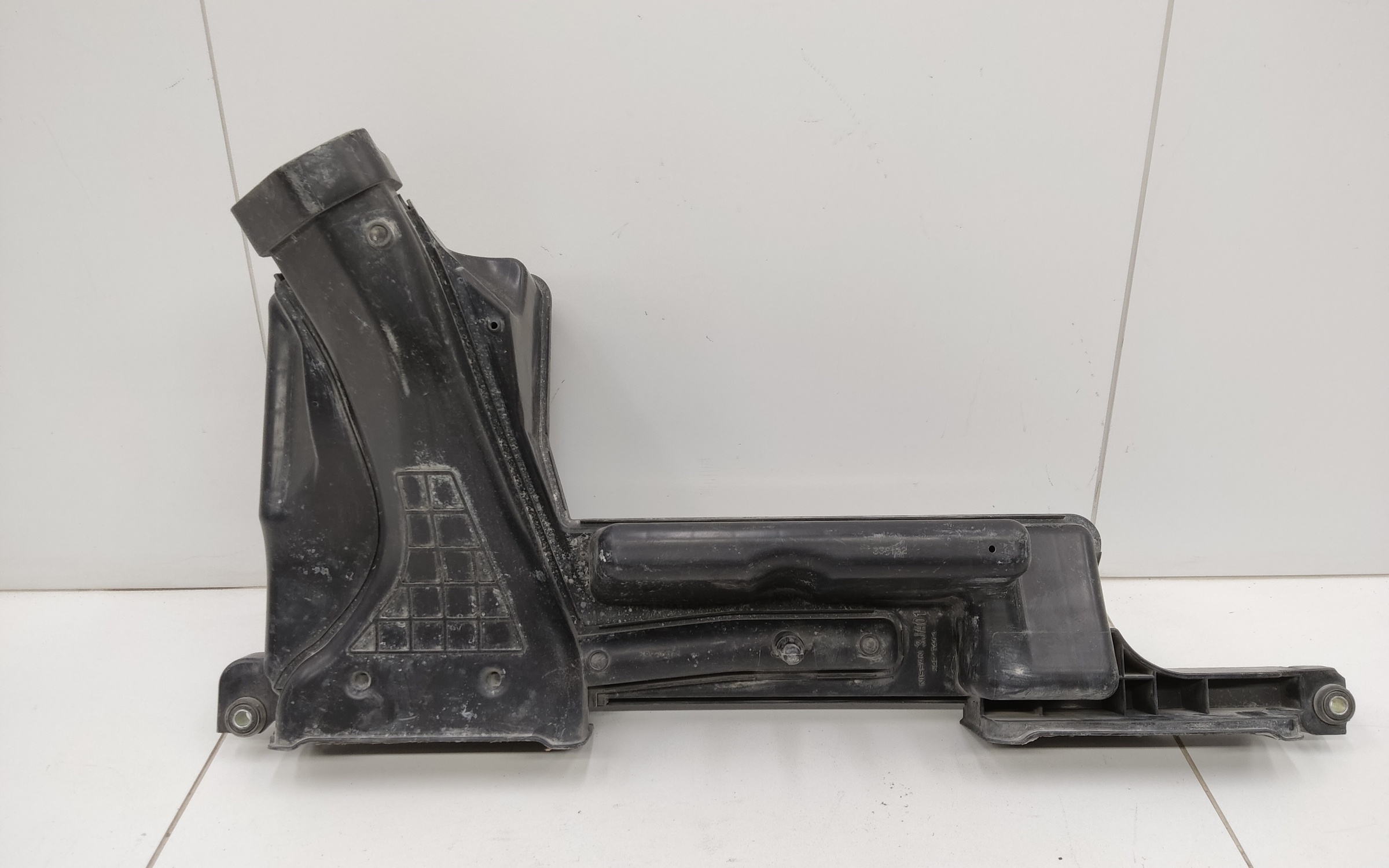 Воздухозаборник воздушного фильтра Nissan Pathfinder 4 R52