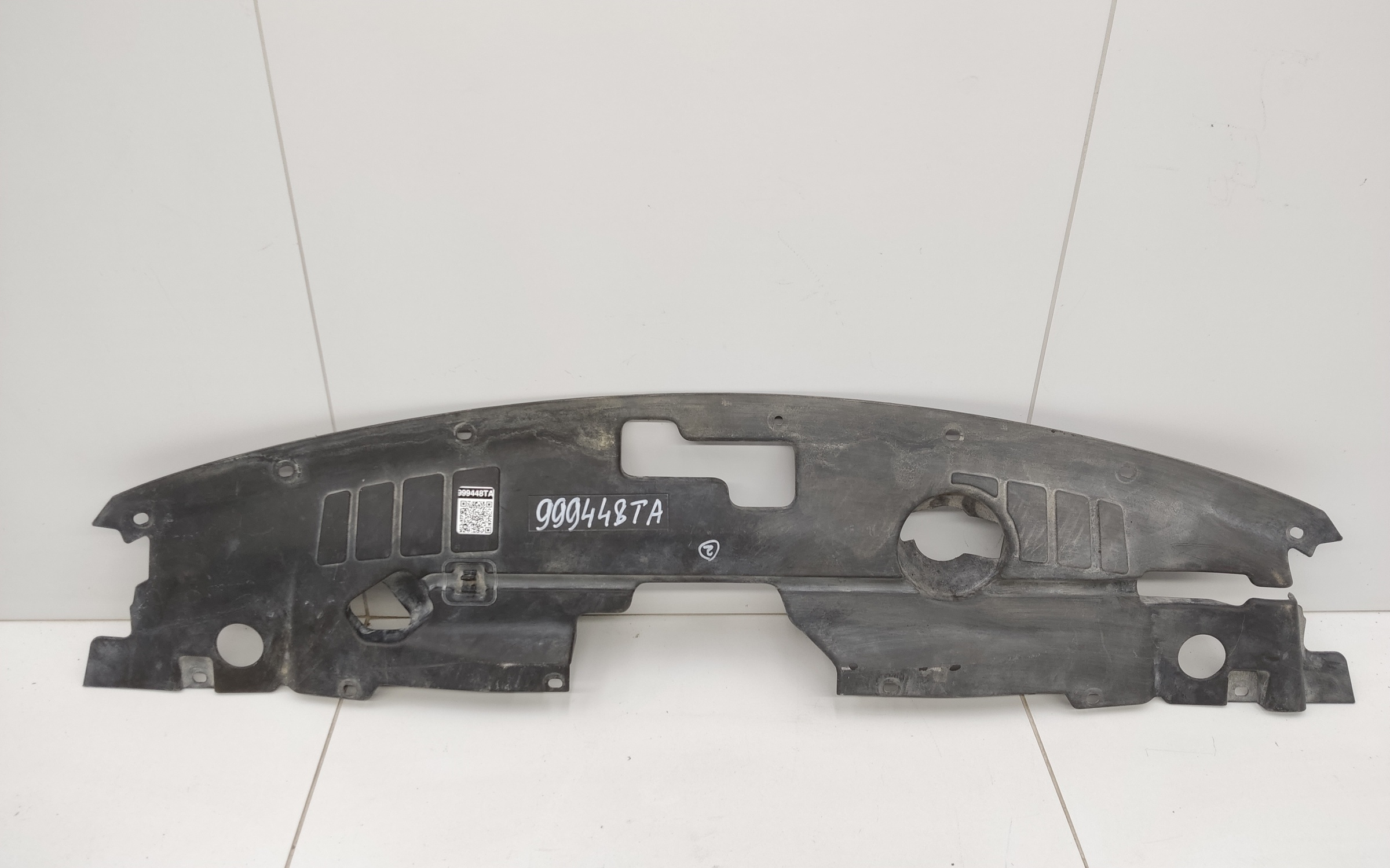 Накладка передней панели Nissan Pathfinder 4 R52