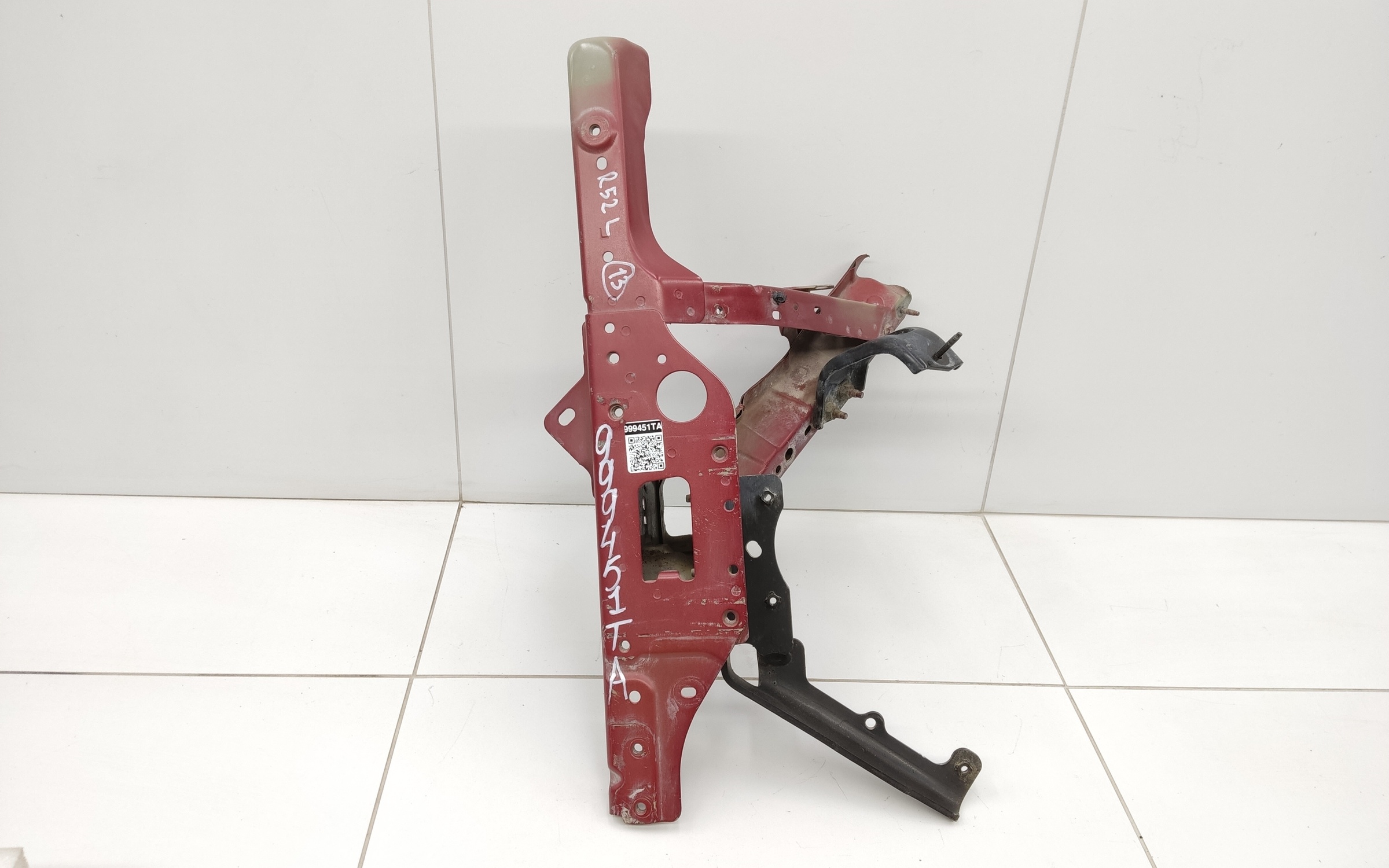 Лонжерон передний левый Nissan Pathfinder 4 R52