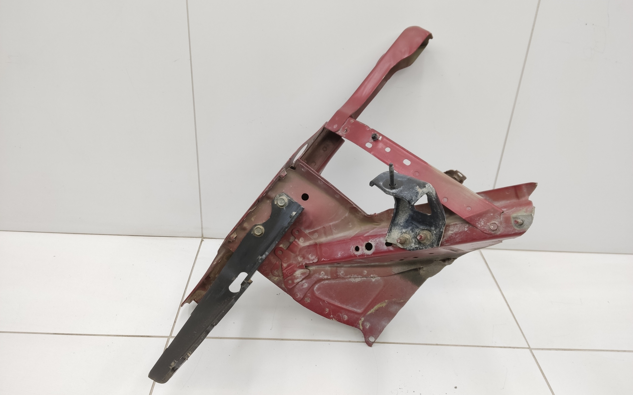 Лонжерон передний левый Nissan Pathfinder 4 R52