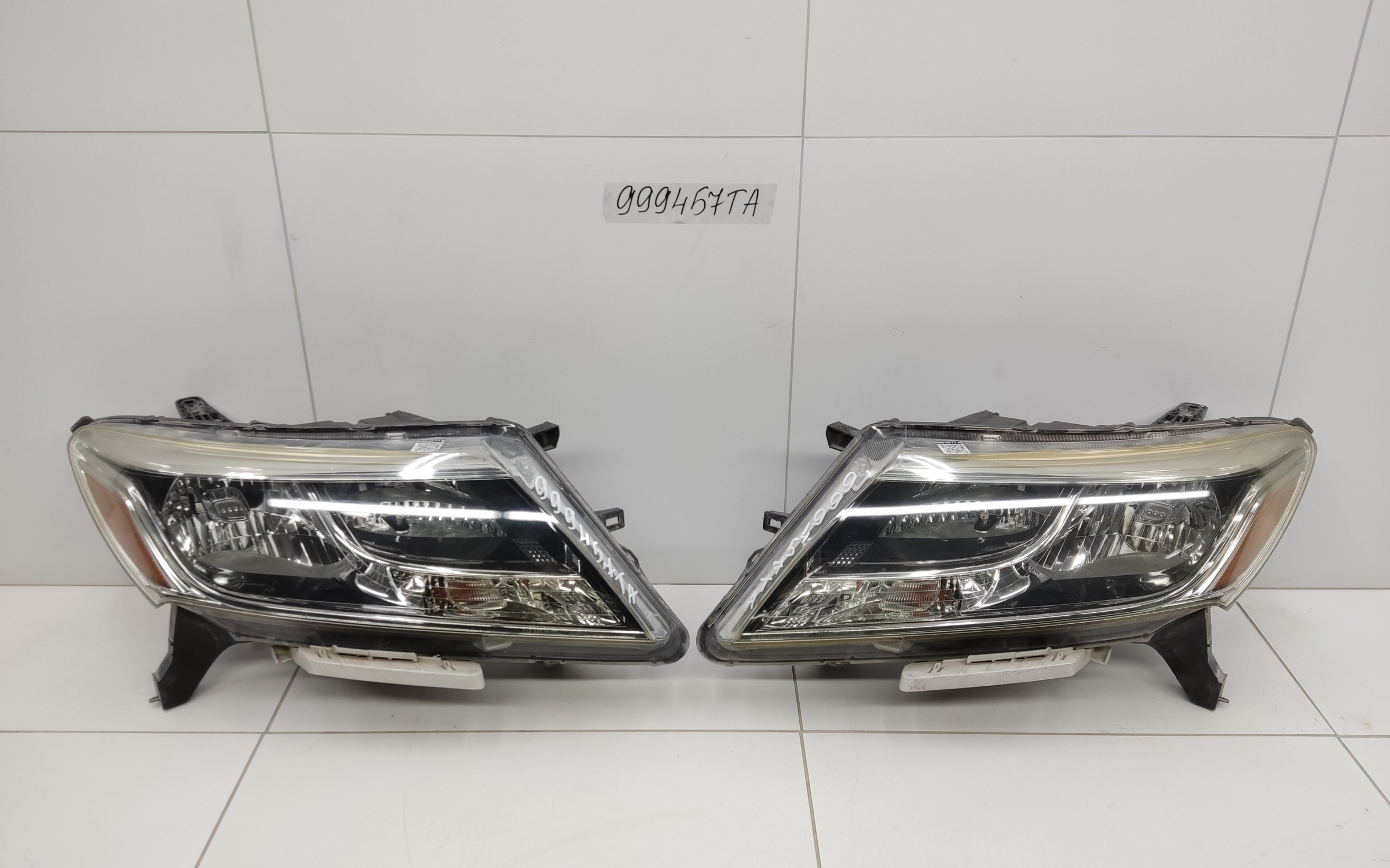 Комплект фар Nissan Pathfinder 4 R52 галоген