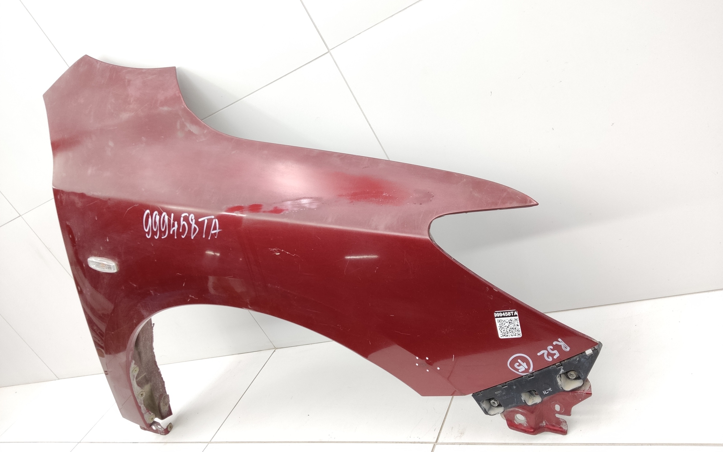 Крыло переднее правое Nissan Pathfinder 4 R52