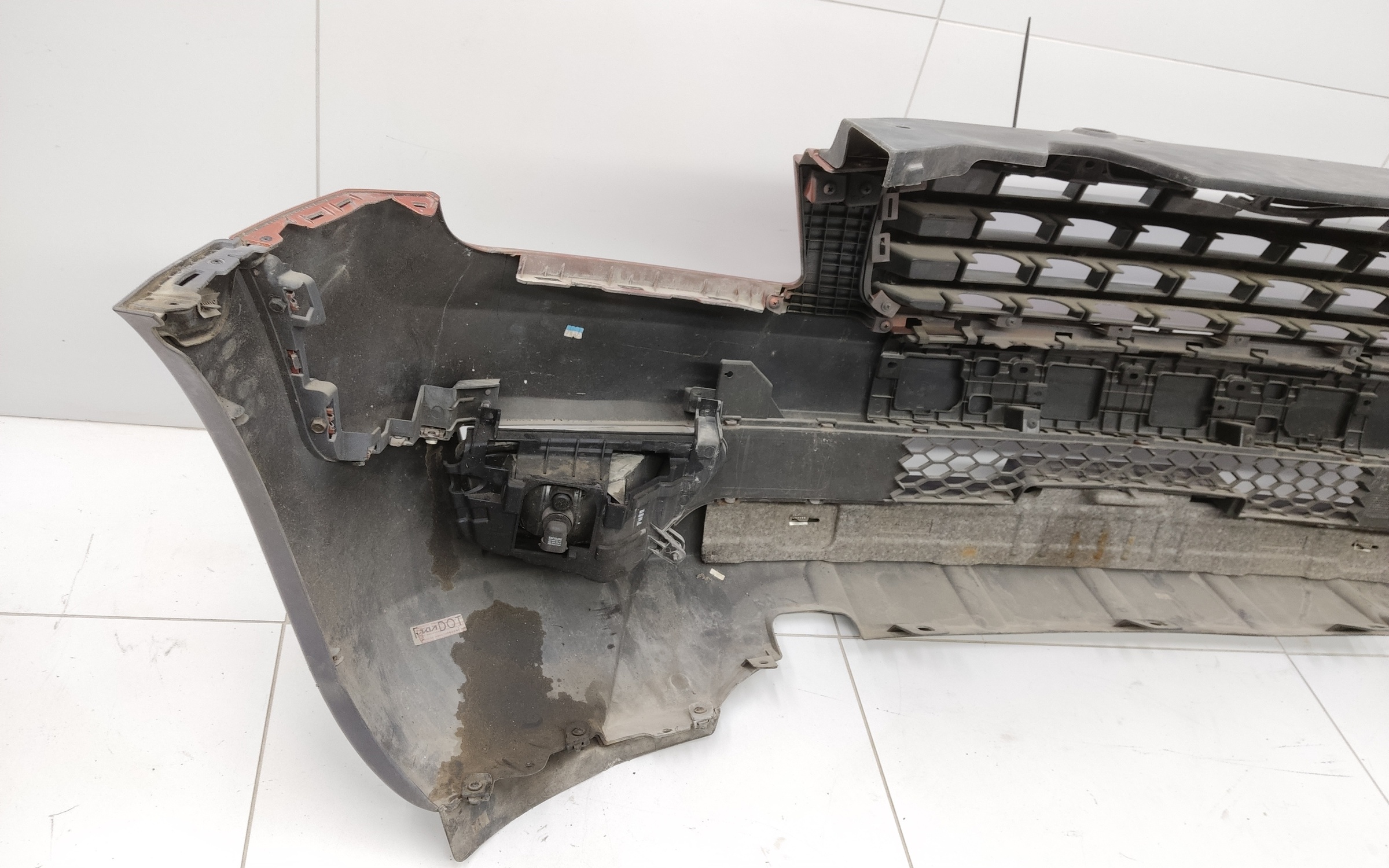 Бампер передний  Kia Mohave 1