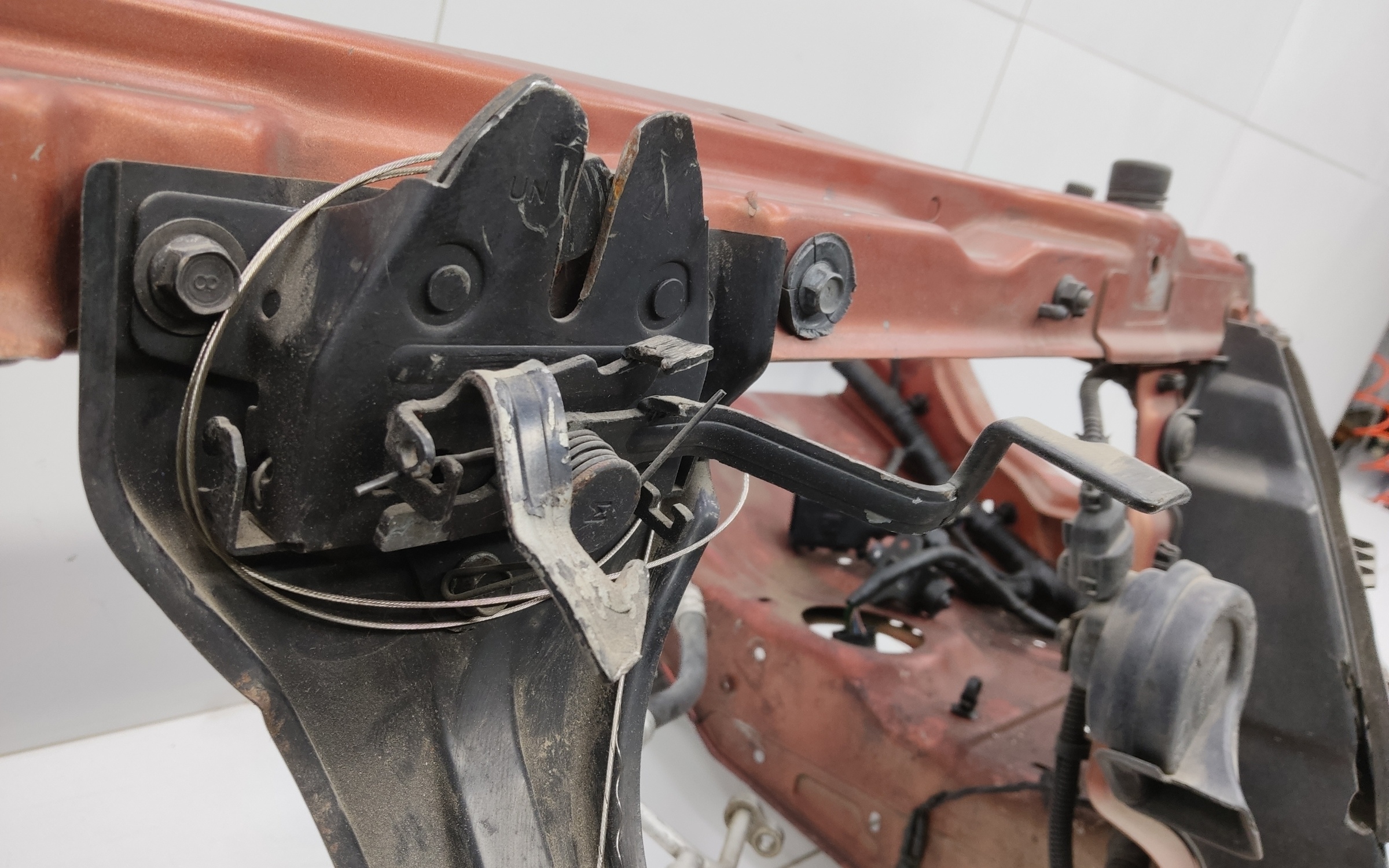 Панель передняя Kia Mohave 1